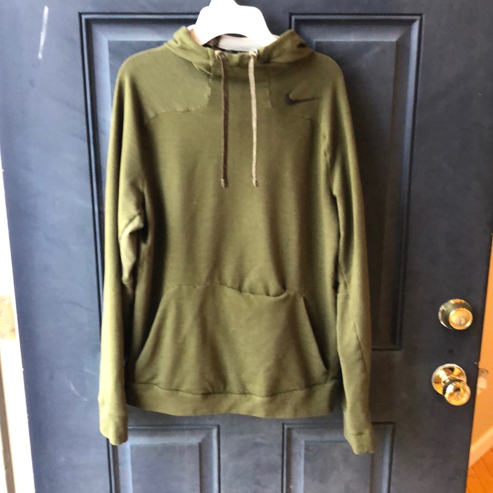 Nike Medium Hoodie (T-Shirt material)